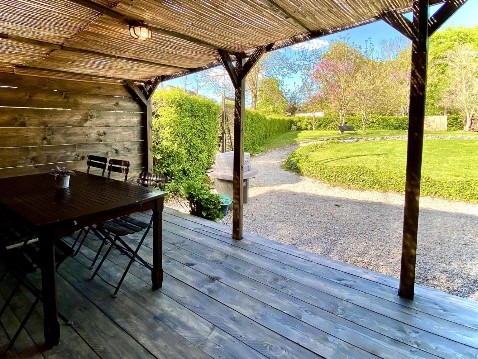 Gite Et Studios Les Barongeres Farges-les-Chalon Bagian luar foto