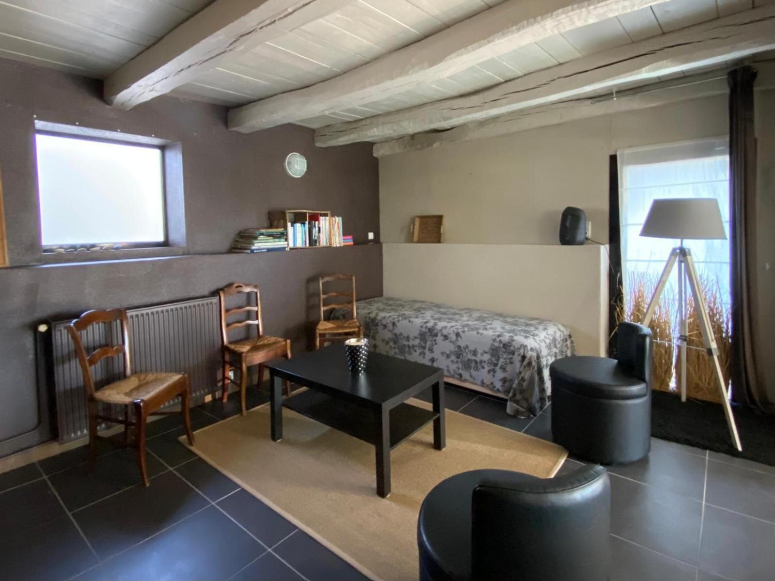 Gite Et Studios Les Barongeres Farges-les-Chalon Bagian luar foto
